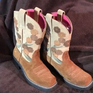 ARIAT Womens Size 7 B Cowboy Boots
